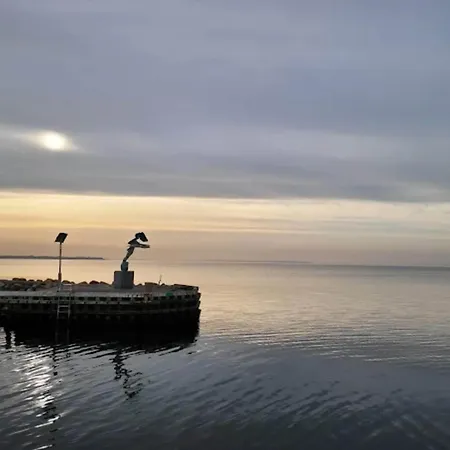 6 Person In Bogense-by Traum * Bogense