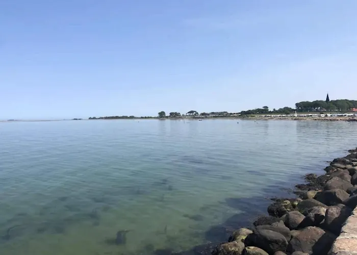 6 Person In Bogense-by Traum * Bogense