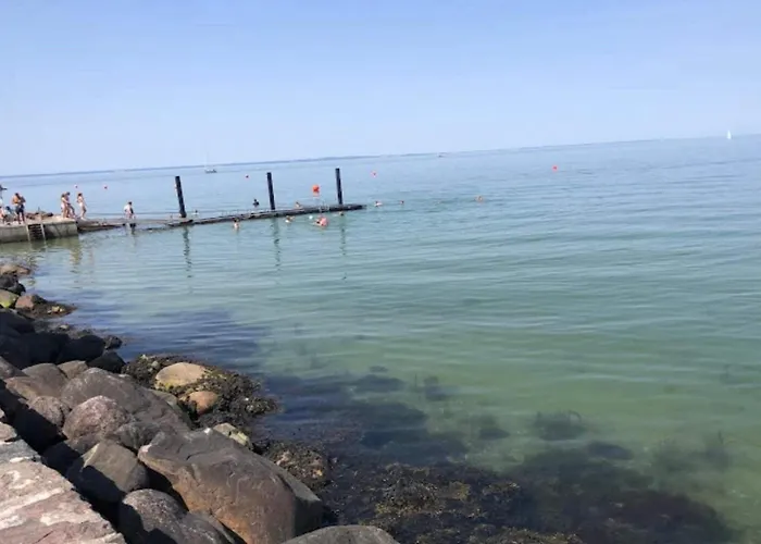 6 Person In Bogense-by Traum *